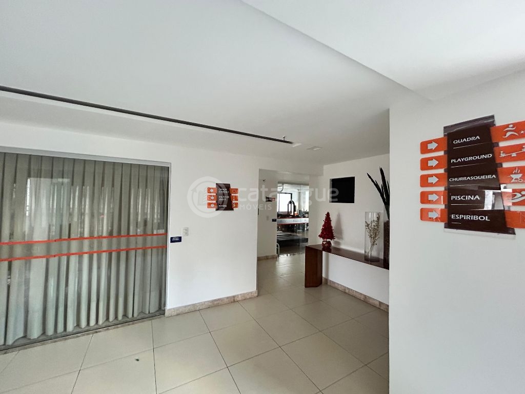 - Cobertura Duplex com 260m2 - 3 suites sendo 01 master com closet