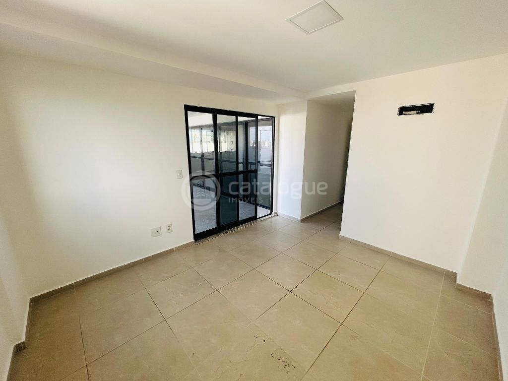 - Cobertura Duplex com 260m2 - 3 suites sendo 01 master com closet