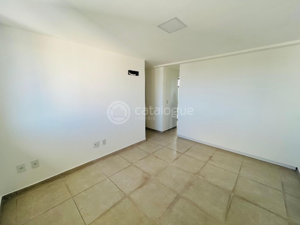 - Cobertura Duplex com 260m2 - 3 suites sendo 01 master com closet