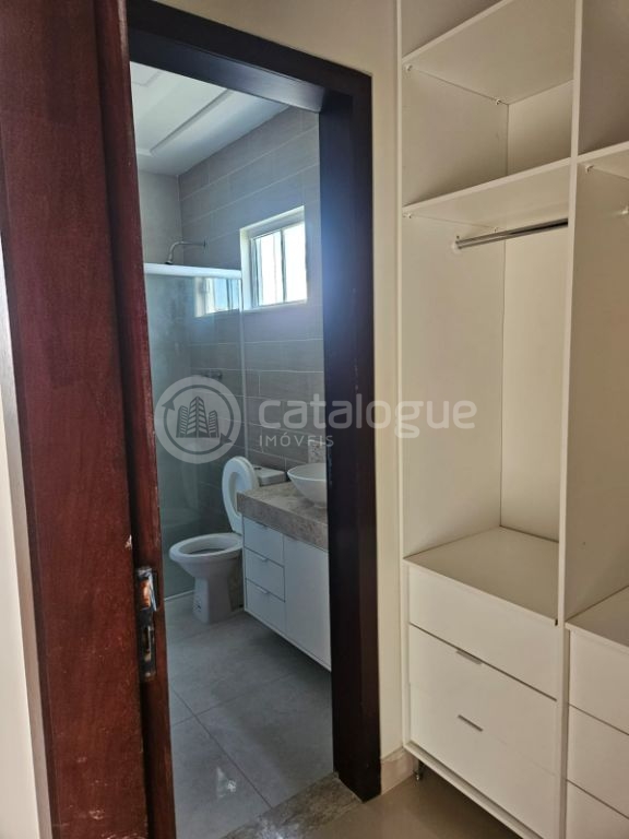 Alphaville - Luxuosa casa de 3 suítes à venda e locação no Condomínio do Pium, em Parnamirim