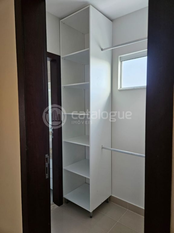 Alphaville - Luxuosa casa de 3 suítes à venda e locação no Condomínio do Pium, em Parnamirim