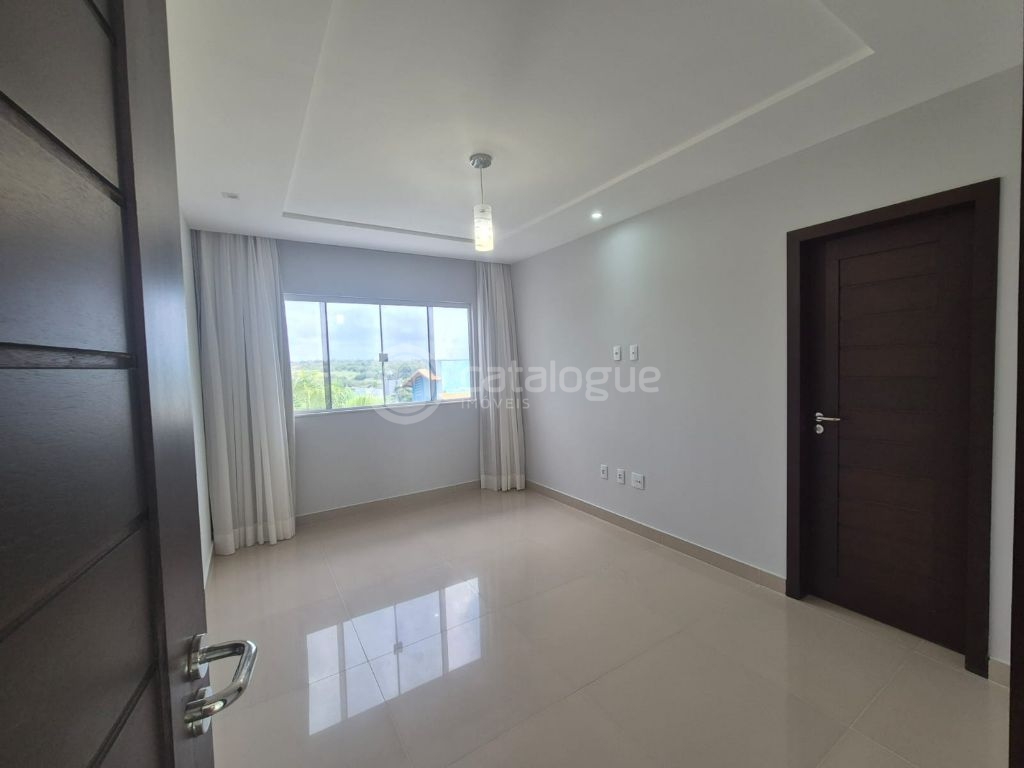 Alphaville - Luxuosa casa de 3 suítes à venda e locação no Condomínio do Pium, em Parnamirim