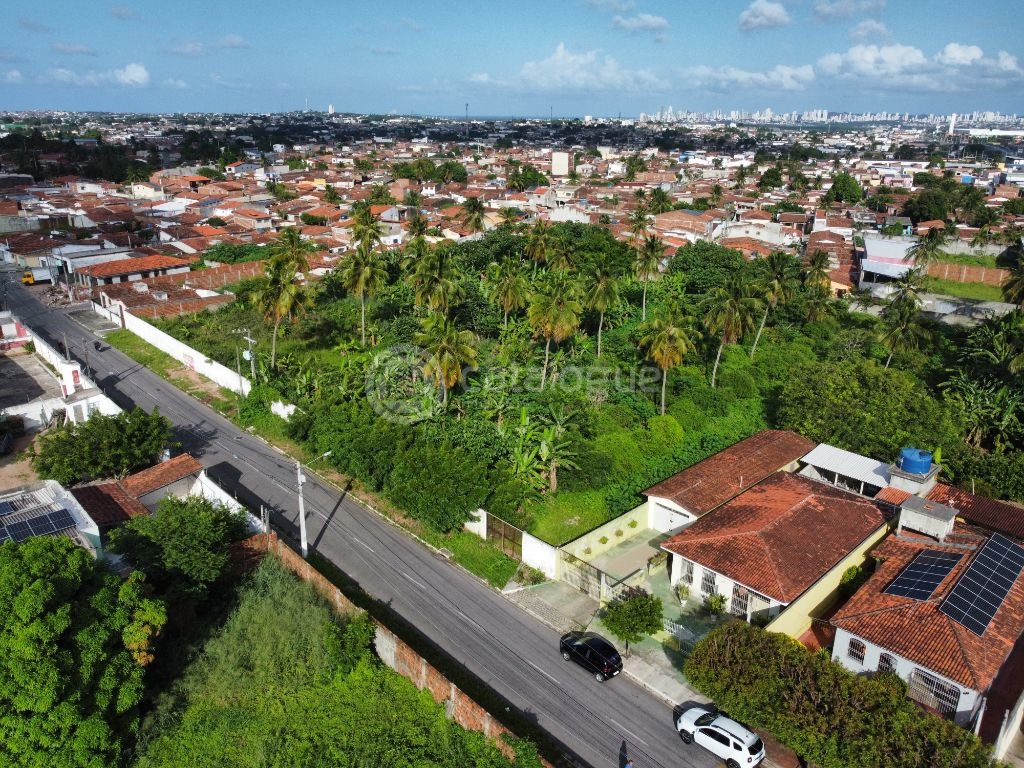 Área comercial na tomaz landim