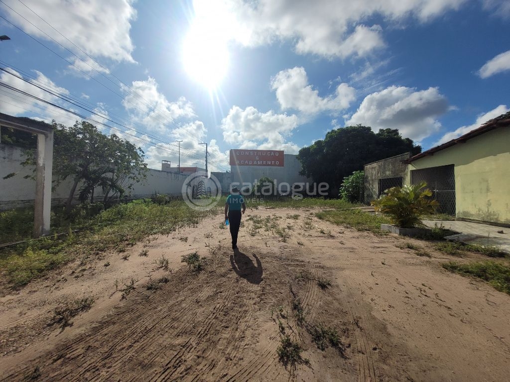 Área comercial na tomaz landim