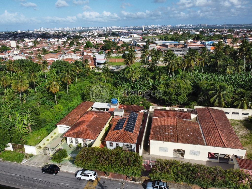 Área comercial na tomaz landim
