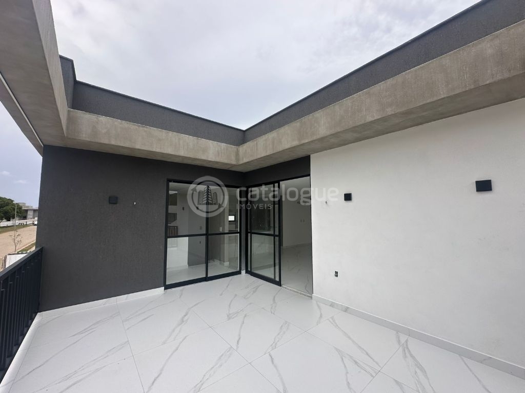 Casa duplex - lado da sombra - yby natureza