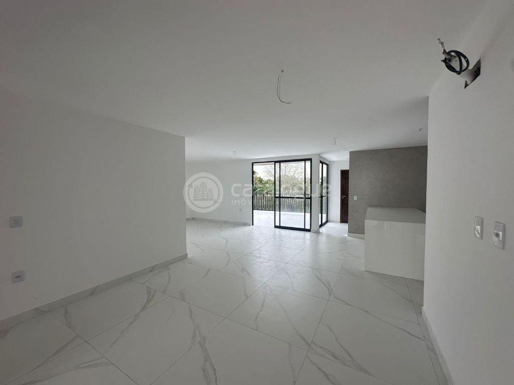 Casa duplex - lado da sombra - yby natureza