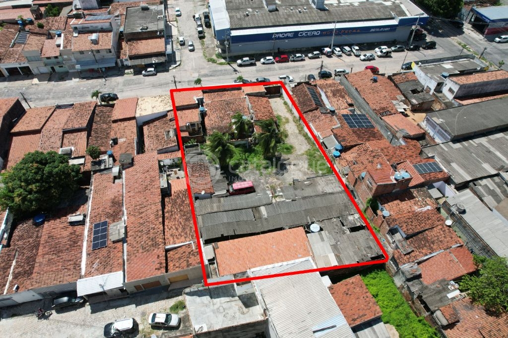 Área a venda no alecrim - com 1.500m2