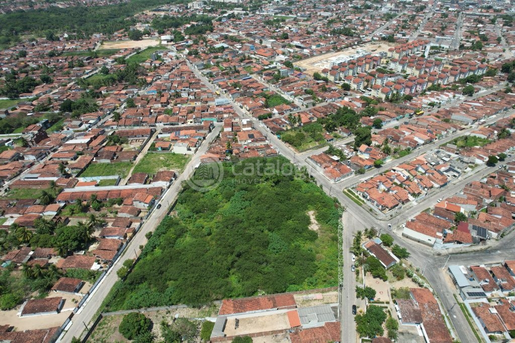 Excelente terreno à venda com 11.118m² em passagem de areia 