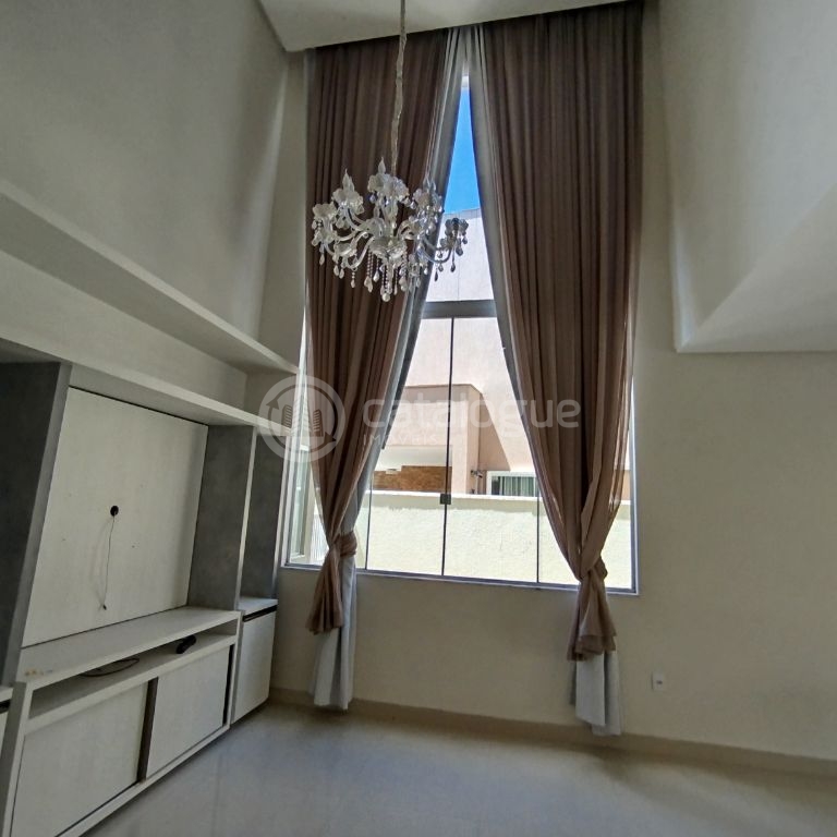 Casa duplex no residencial parque morumbi