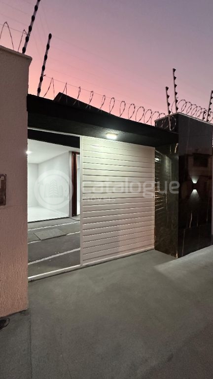 Casa padrão à venda no Vale do Sol, Parnamirim - Confira essa oportunidade!