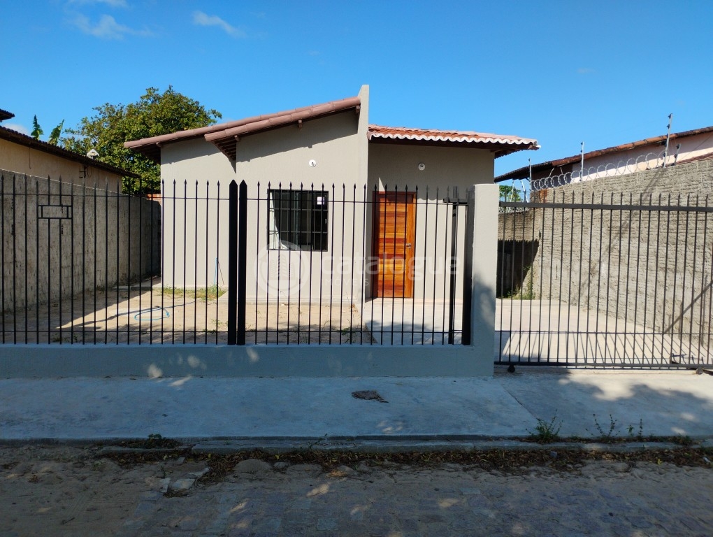 Casa reformada e escriturada em bela macaíba:
