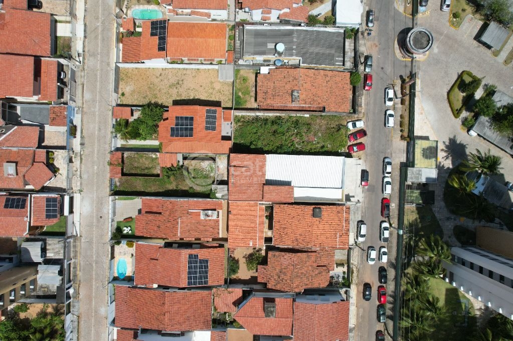 Amplo ponto comercial casa terreno à venda em nova parnamiri