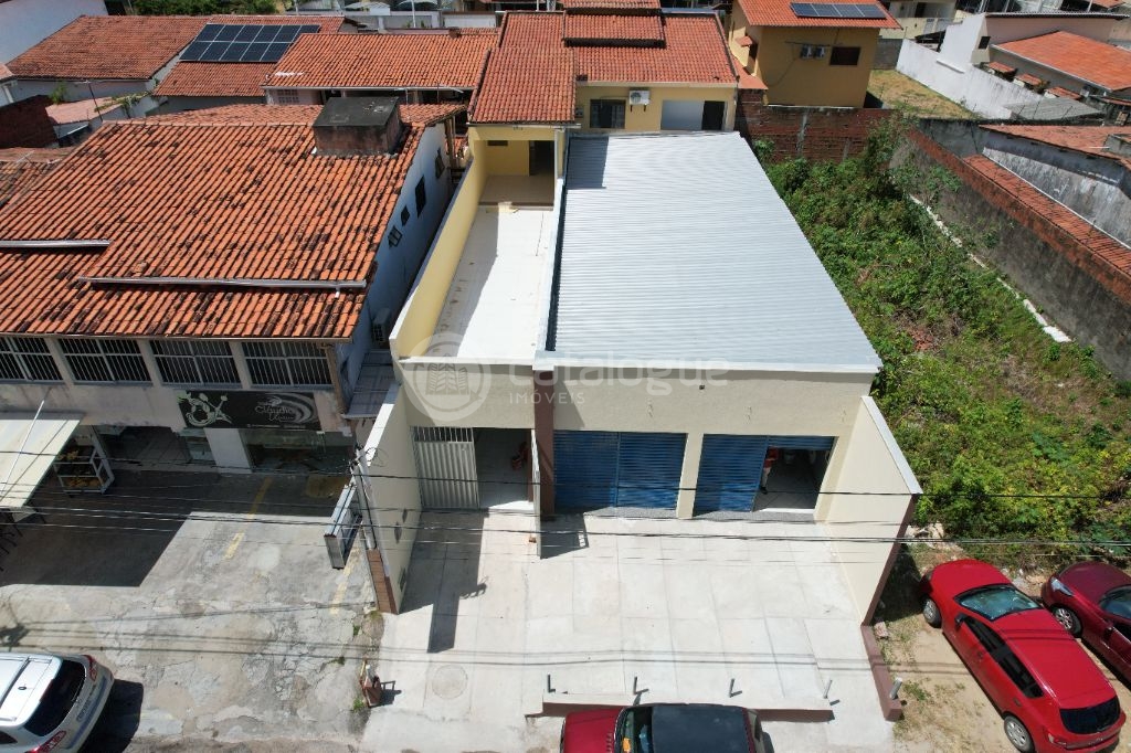 Amplo ponto comercial casa terreno à venda em nova parnamiri