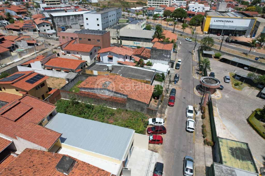 Amplo ponto comercial casa terreno à venda em nova parnamiri