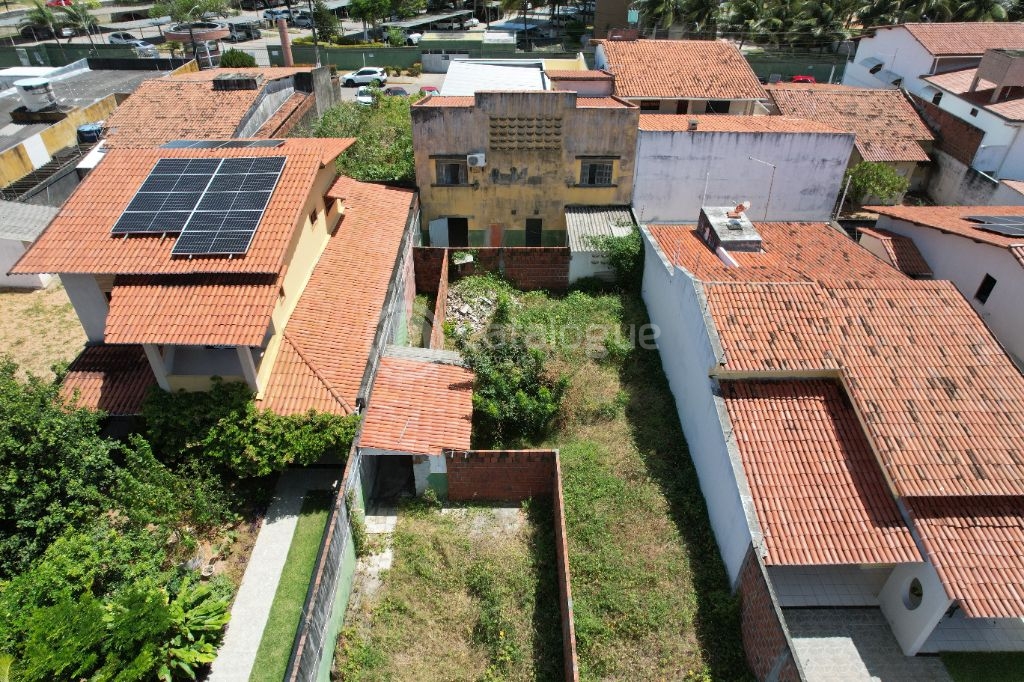 Amplo ponto comercial casa terreno à venda em nova parnamiri