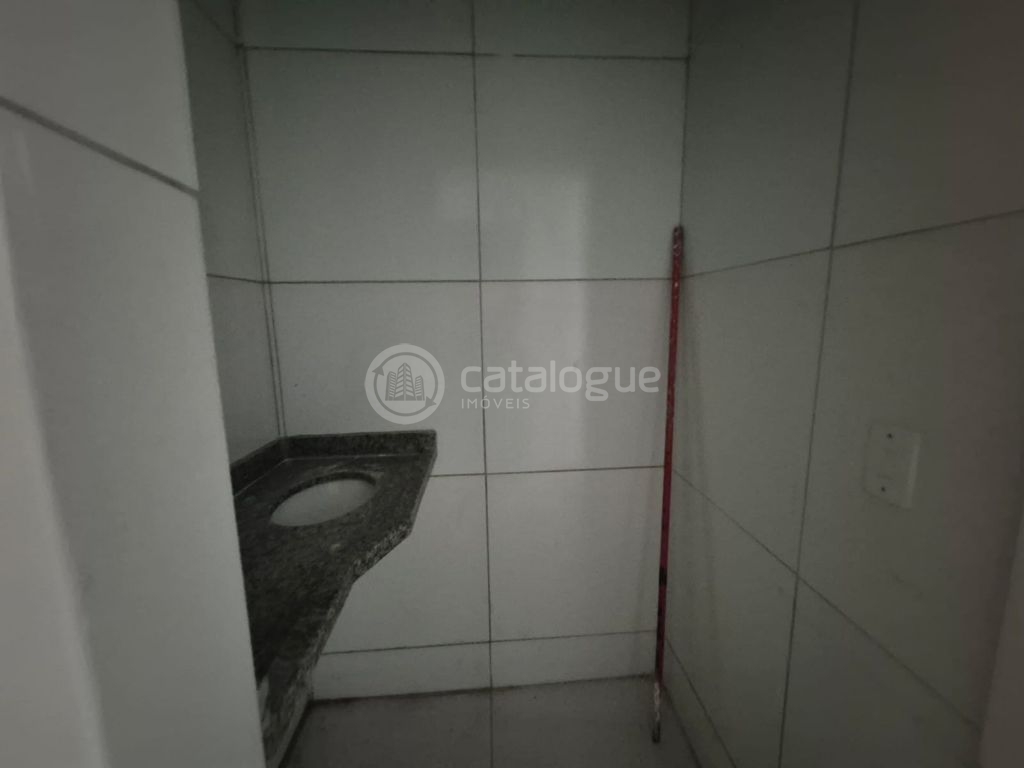 Amplo Ponto Comercial + Casa + Terreno à venda em Nova Parnamirim, Parnamirim, Tb Podendo alugar separadamente( Ponto e casa)
