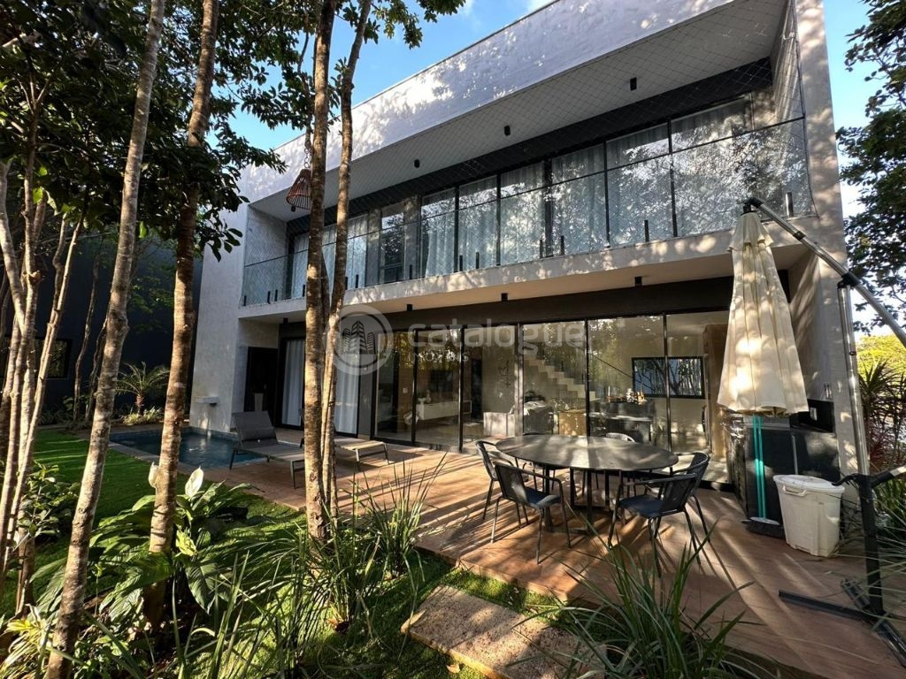 Casa no condomínio max life - pipa - porteira fechada
