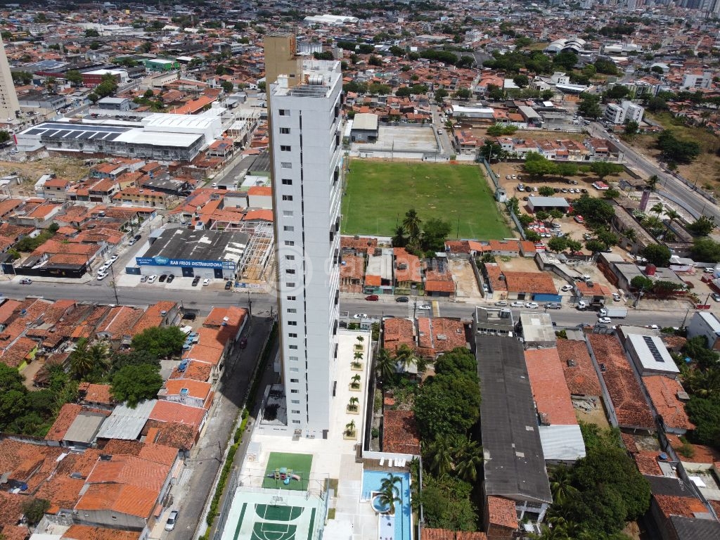 Terreno à venda no Dix-Sept Rosado, Natal. - 1.120m²