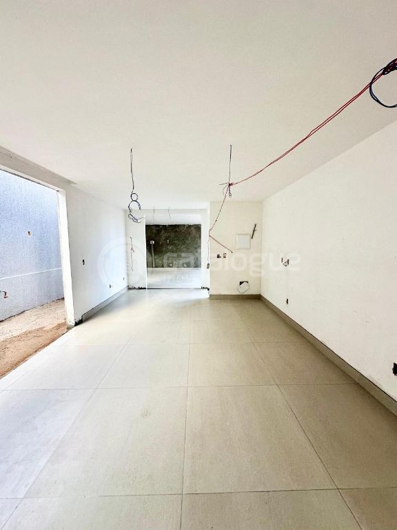 Lindas casas duplex em capim macio