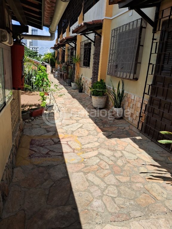 Venda de Apartamentos / Padrão na cidade de Natal