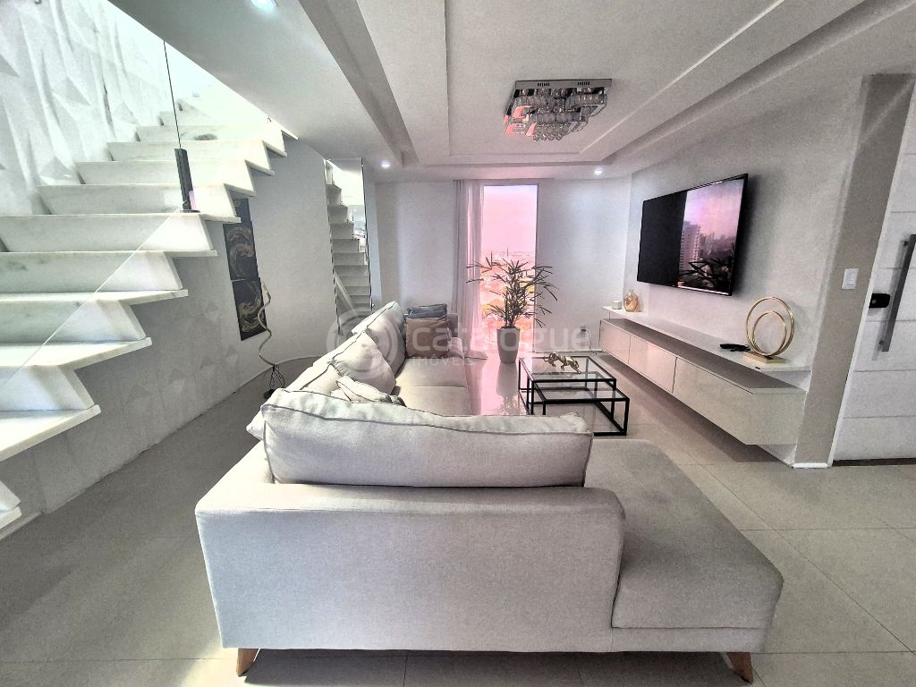 Cobertura duplex em petrópolis com 504 m² de área