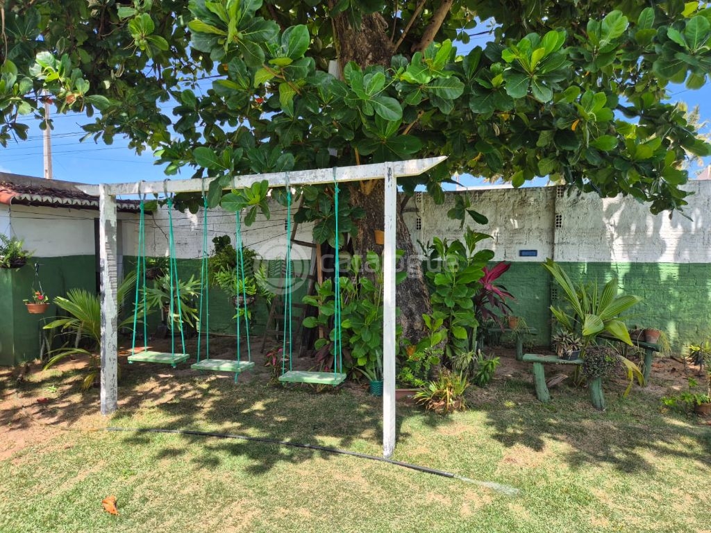 Casa com 4 dormitórios e 2 suítes na praia de muriú