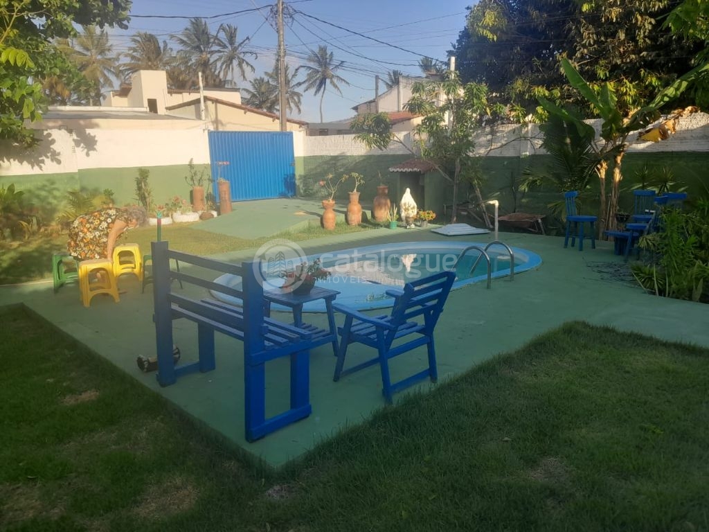 Casa com 4 Dormitórios e 2 Suítes na Praia de Muriú