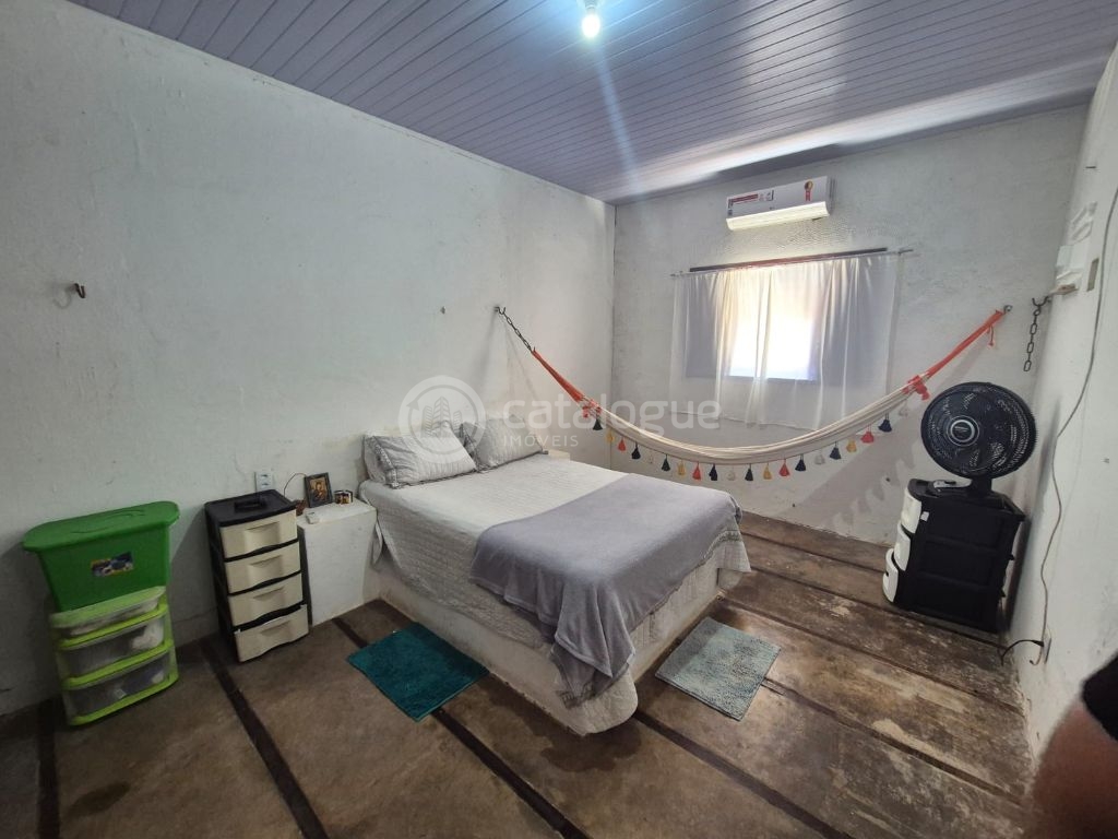 Casa com 4 Dormitórios e 2 Suítes na Praia de Muriú