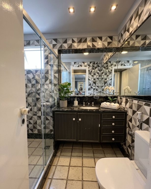 Flat potengi, 16 andar, em petrópolis