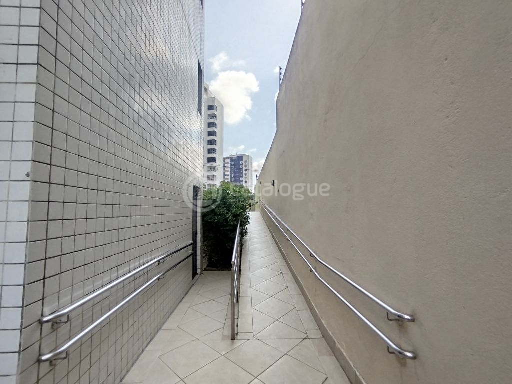 Excelente apartamento em petrópolis 80m²