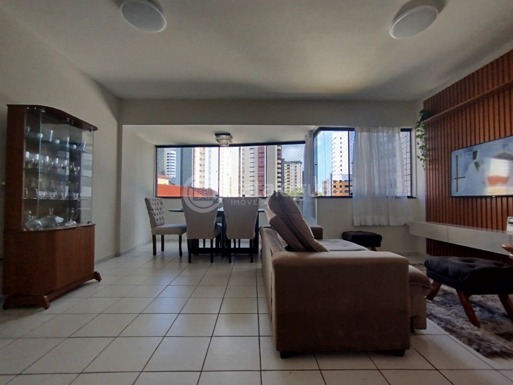 Excelente apartamento em petrópolis 80m²
