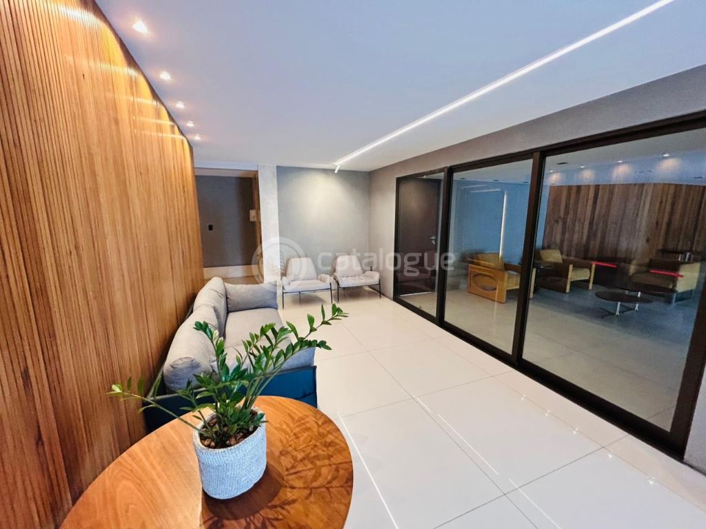 Apartamento a venda no Pablo Neruda - andar alto - Tirol