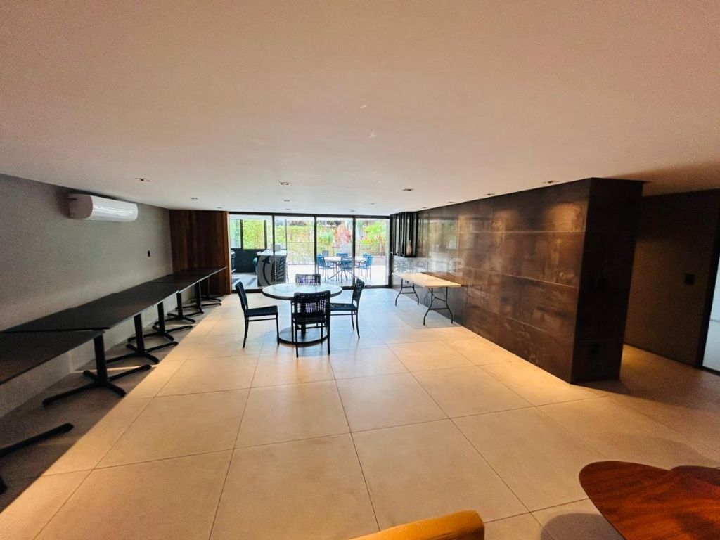 Apartamento a venda no Pablo Neruda - andar alto - Tirol