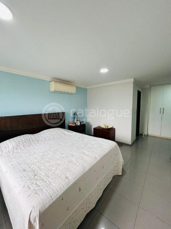 Apartamento a venda no Pablo Neruda - andar alto - Tirol