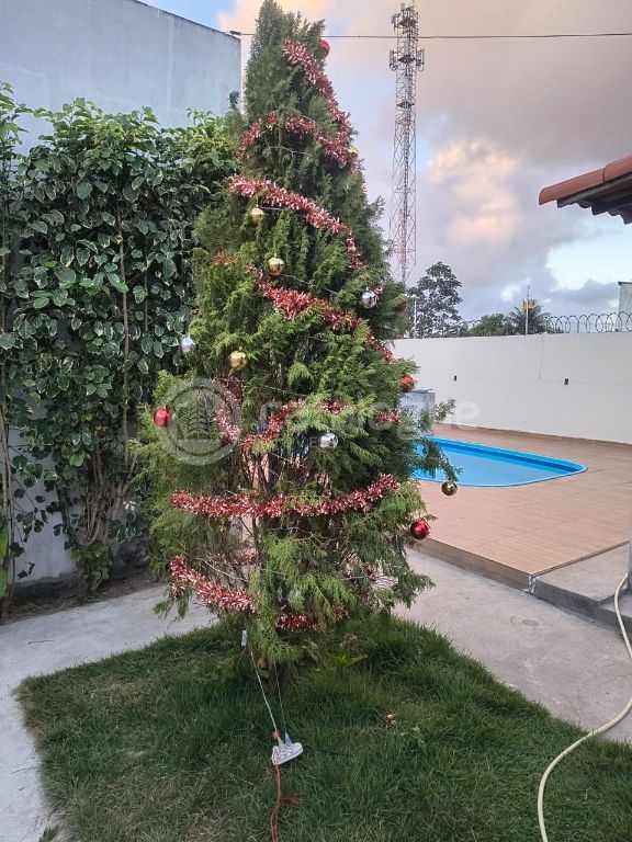 Casa nova com piscina, energia solar e área gourmet parnamirim/rn