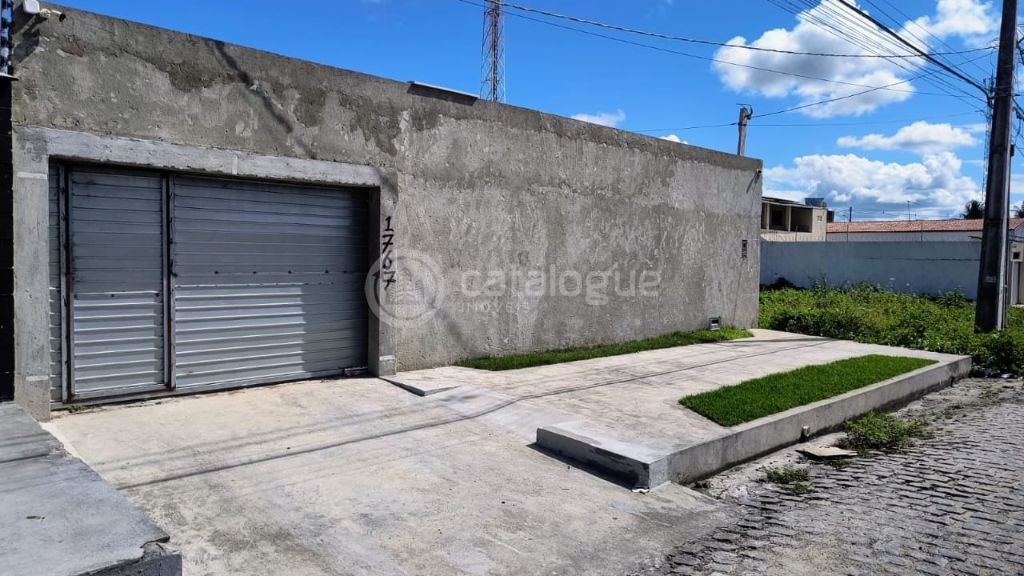 Casa nova com piscina, energia solar e área gourmet – parnam