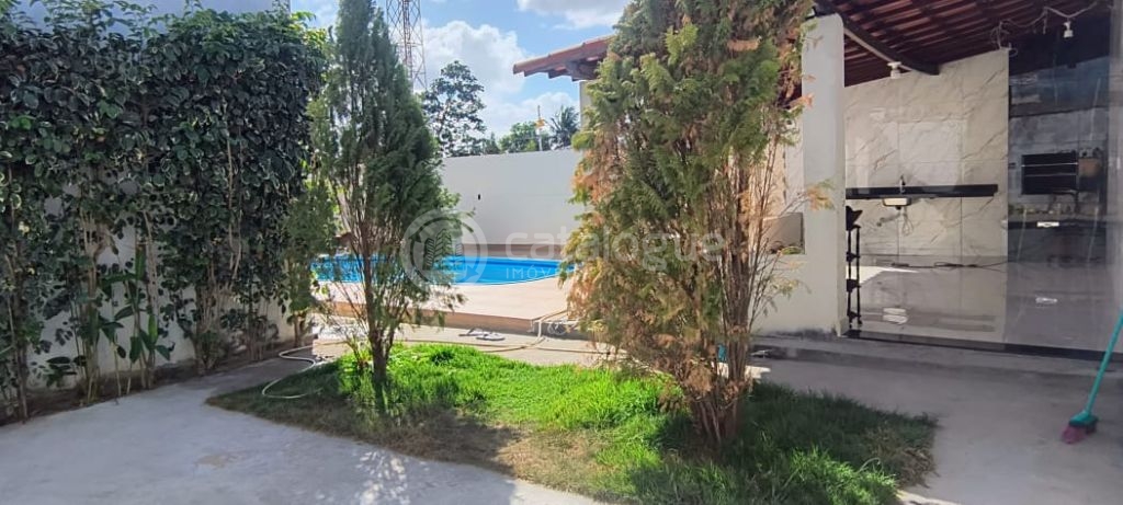 Casa nova com piscina, energia solar e área gourmet parnamirim/rn