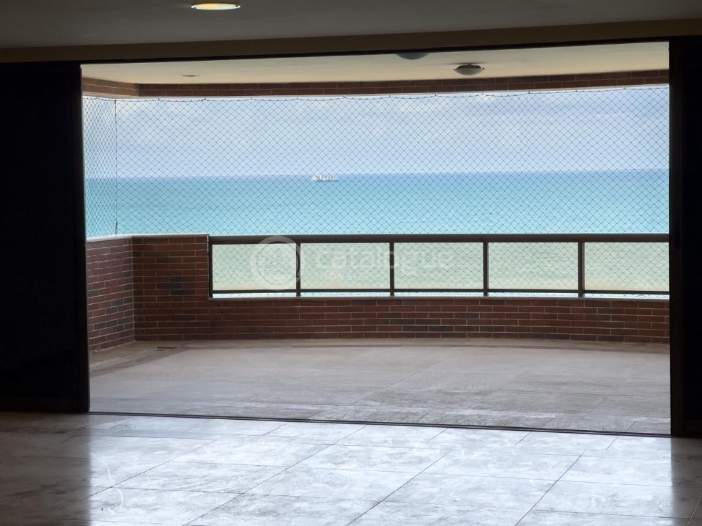 Apartamento luxuoso com 5 dormitórios em areia preta