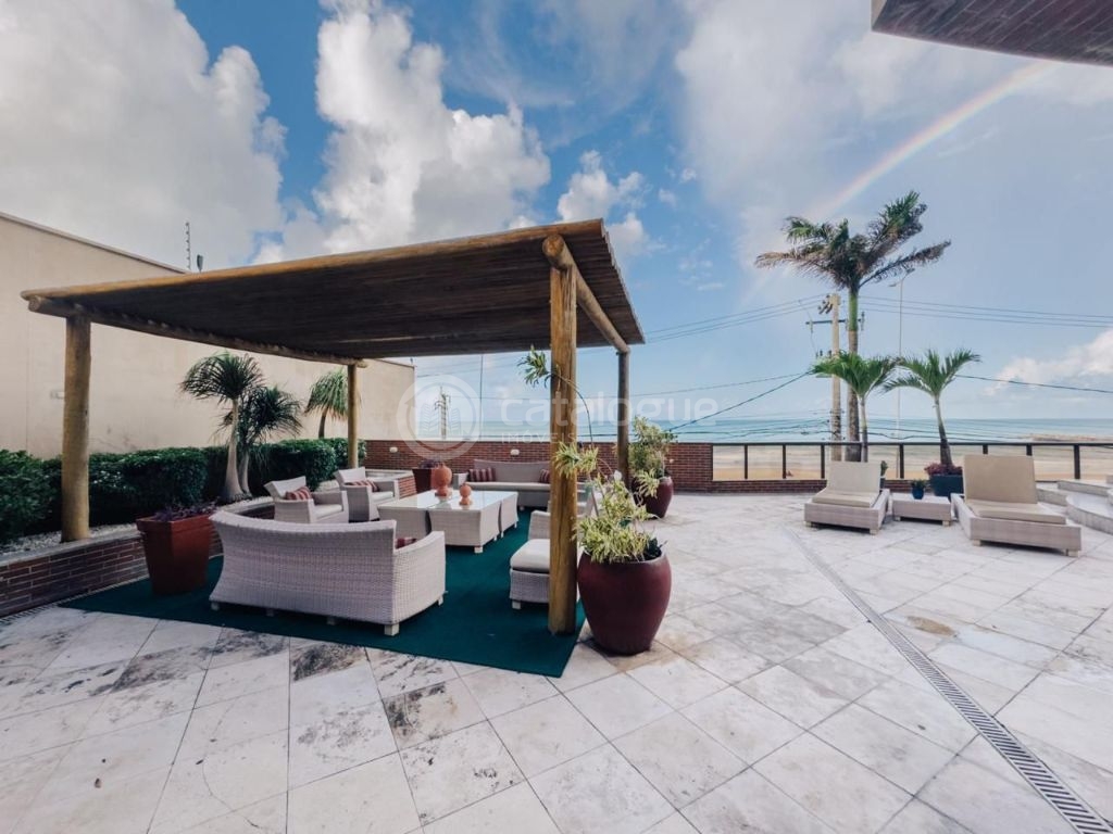 Apartamento Luxuoso com 5 Dormitórios em Areia Preta