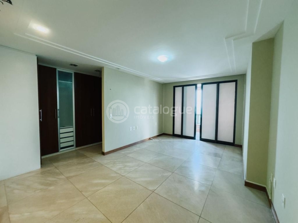 Apartamento Luxuoso com 5 Dormitórios em Areia Preta