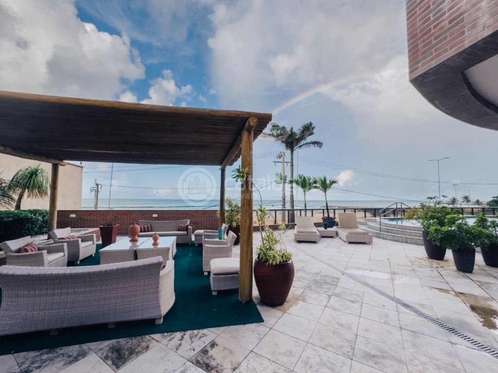Apartamento Luxuoso com 5 Dormitórios em Areia Preta