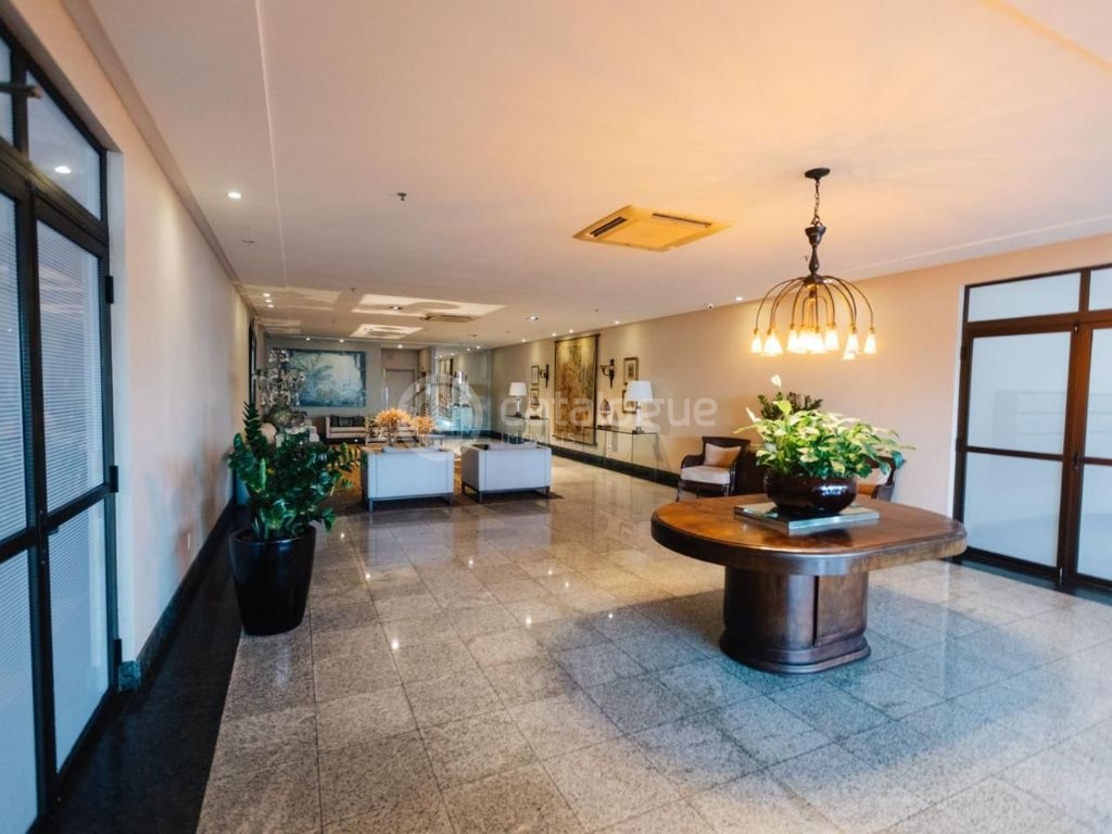 Apartamento luxuoso com 5 dormitórios em areia preta