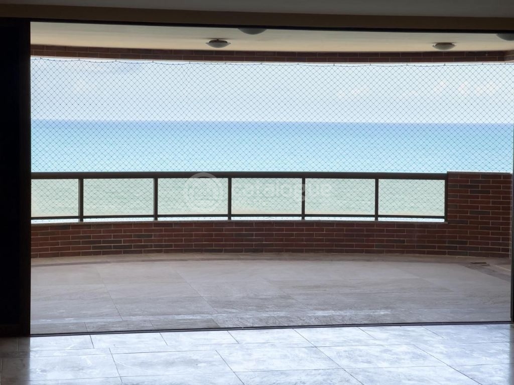 Apartamento luxuoso com 5 dormitórios em areia preta