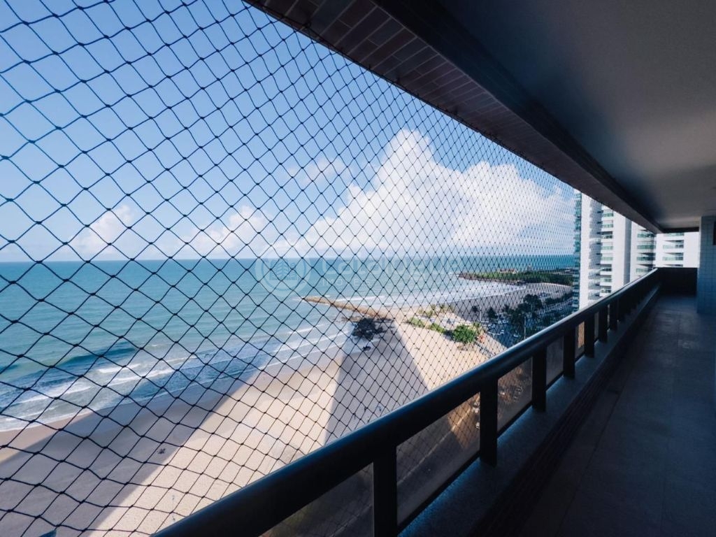 Apartamento Luxuoso com 5 Dormitórios em Areia Preta