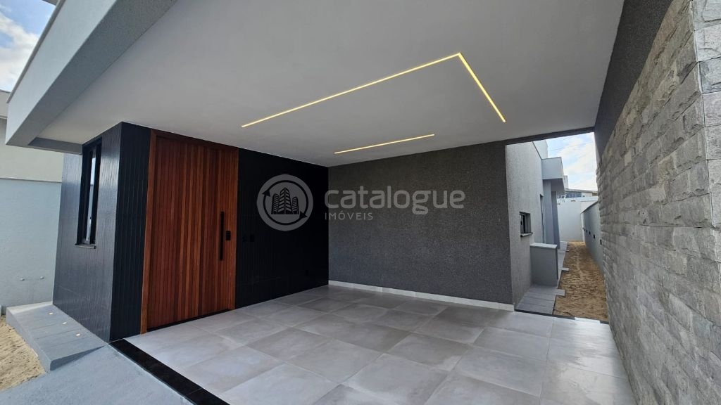 Casa no condomínio monte carlo – parque das nações parnamiri