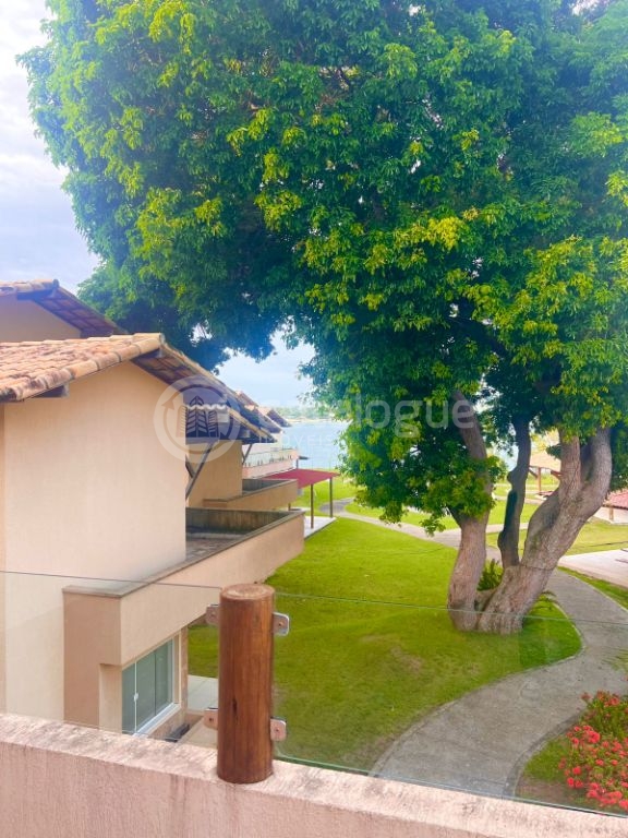 Casa em Condomínio na Lagoa do Bonfim - 4 Dormitórios