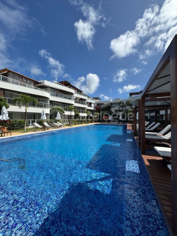 Apartamento mobiliado na beira mar em cotovelo