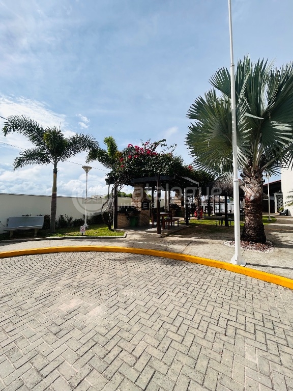 Casa Duplex à Venda Condomínio Residencial Flórida Parque