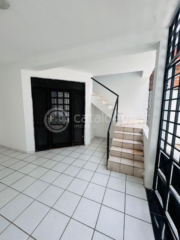 Excelente casa em lagoa nova – localização estratégica e amp